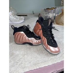 Nike Air Foamposite One Elemental Rose Size Y6
